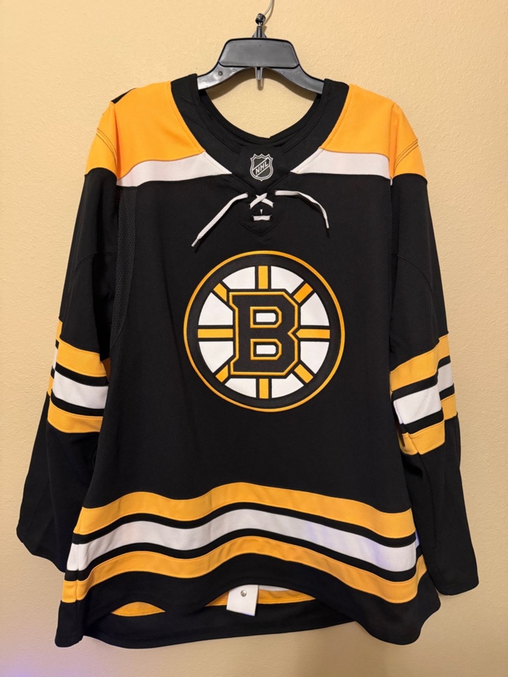 Boston Bruins Fanatics Premium Jersey (Men’s 2XL) – NWOT